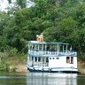 Turistinis laivas Amazonės džiunglėse