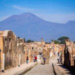 ruins-of-pompeii-mt-vesuvius